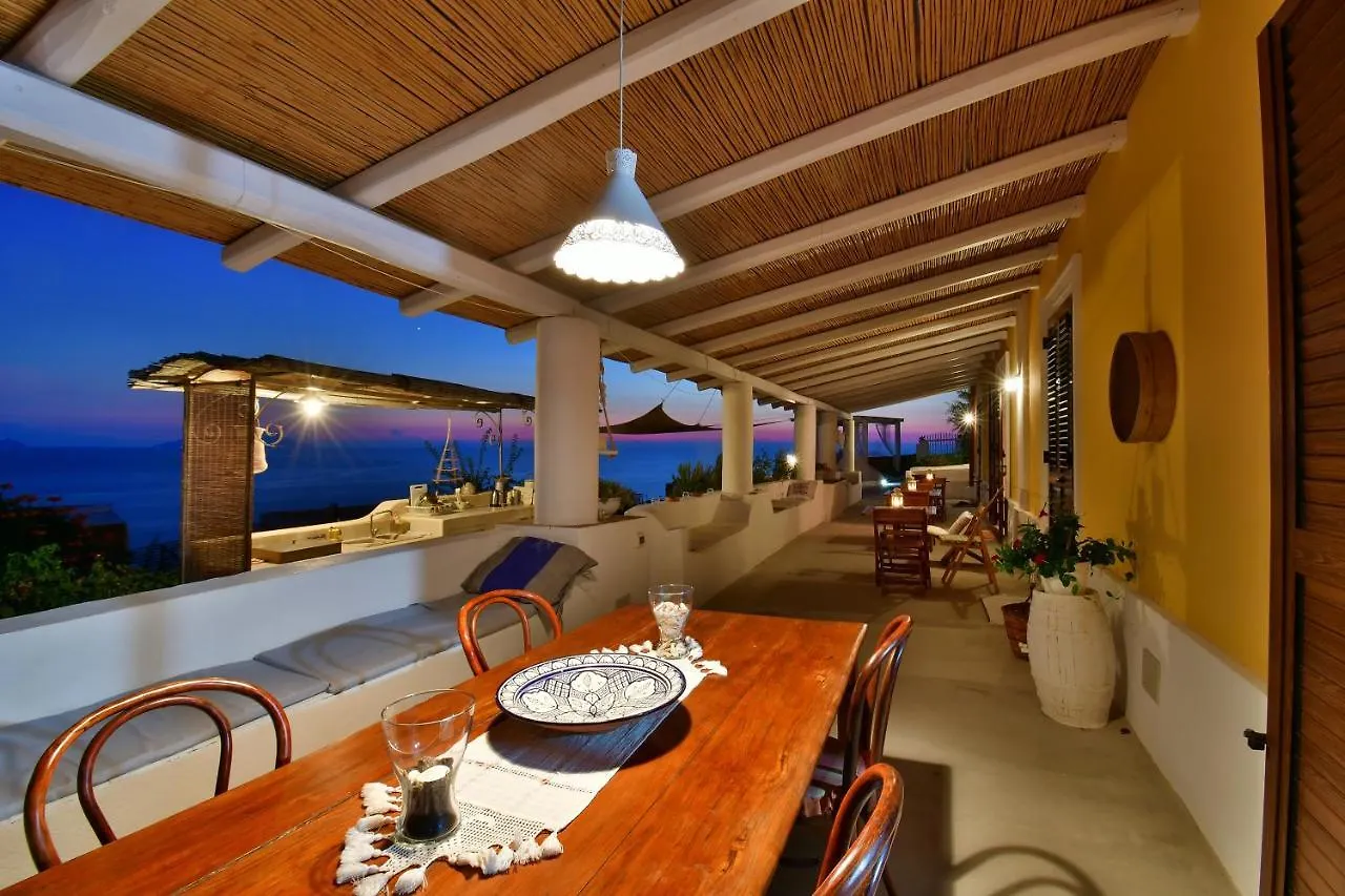 Pensjonat Hotel Mariangelica Ginostra