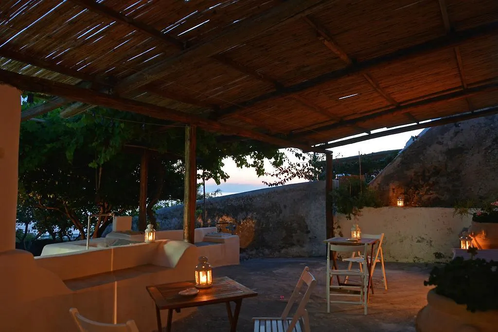 Hotel Mariangelica Ginostra